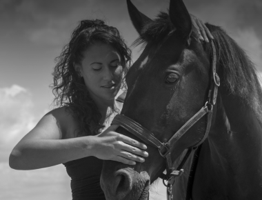 Lou De Bon - formateur ostéopathie animale
